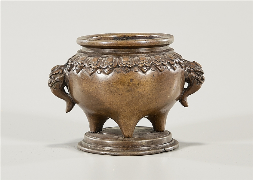 Chinese bronze miniature censer  2ae405