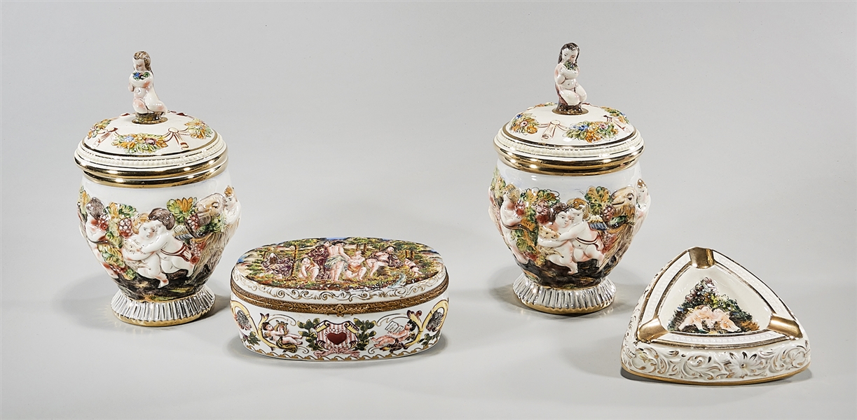 Group of porcelains with Capodimonte 2ae428