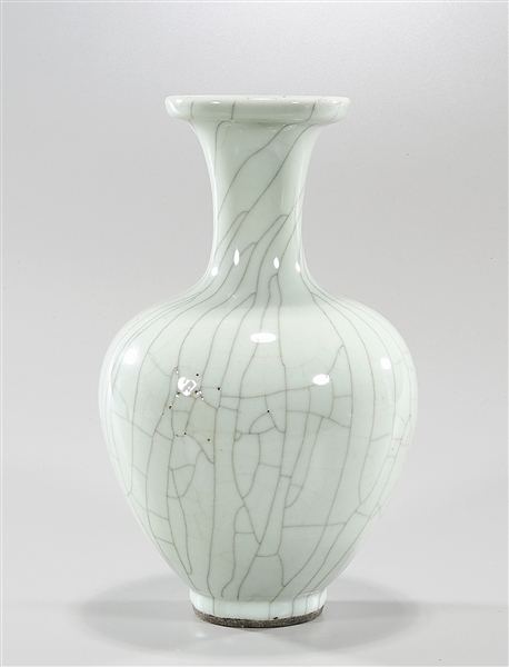 Chinese crackle glazed vase; 11"
