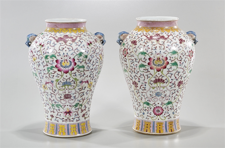 Two Chinese famille rose porcelain 2ae4a1