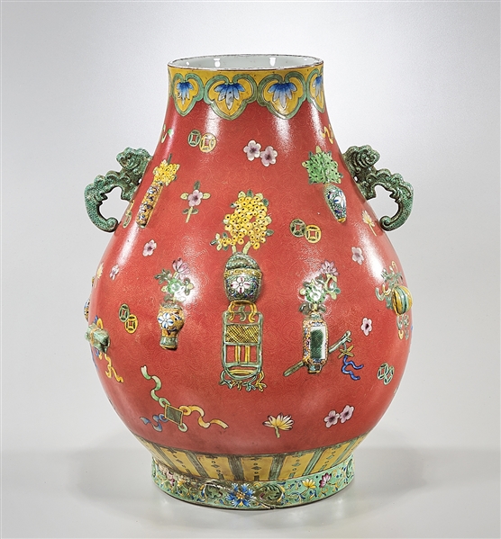 Chinese enameled porcelain vase  2ae4c9