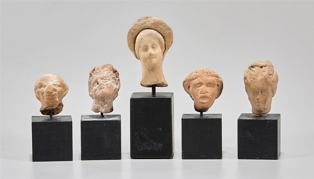 Group of 5 Greek ceramic heads 2ae555
