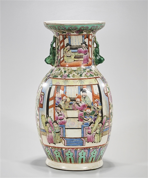 Chinese enameled porcelain vase 2ae572