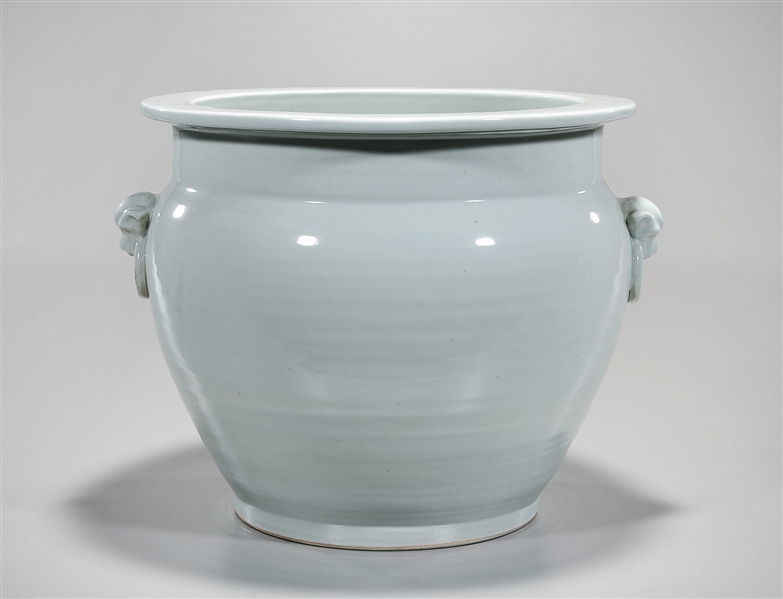 Chinese white glazed porcelain 2ae594
