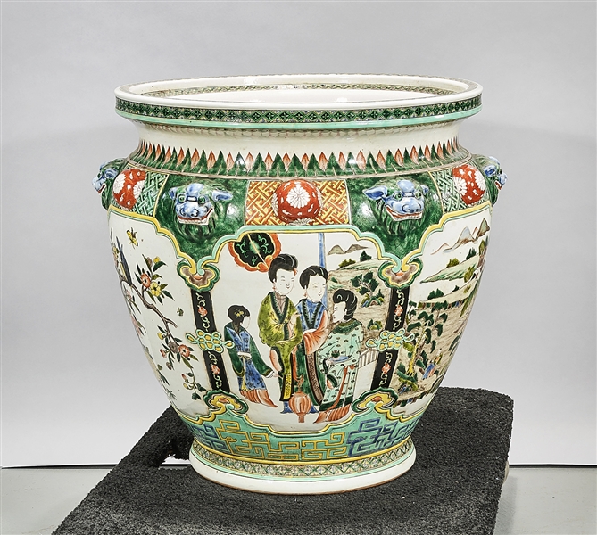 Chinese enameled porcelain jardiniere  2ae5b4