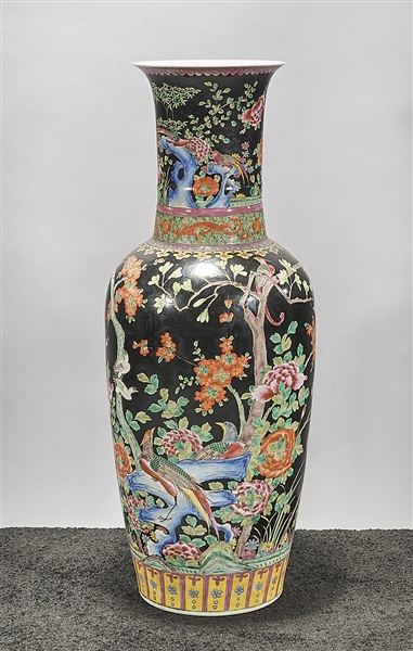 Tall Chinese enameled porcelain 2ae5be