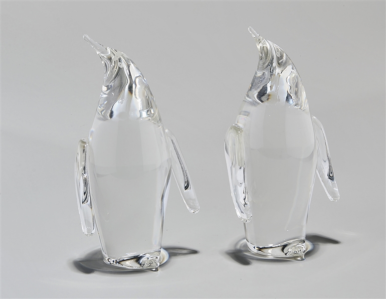 Pair of Steuben crystal penguin 2ae5f3