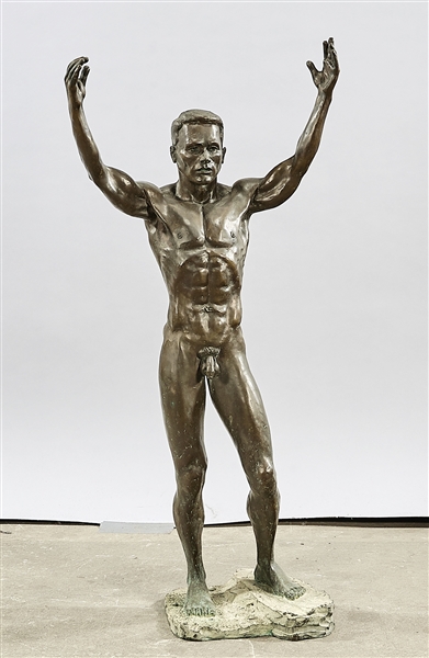 Bronze sculpture of a male nude 2ae66b