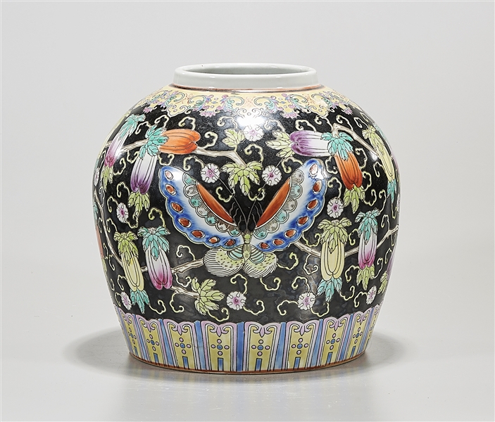 Chinese enameled porcelain ginger