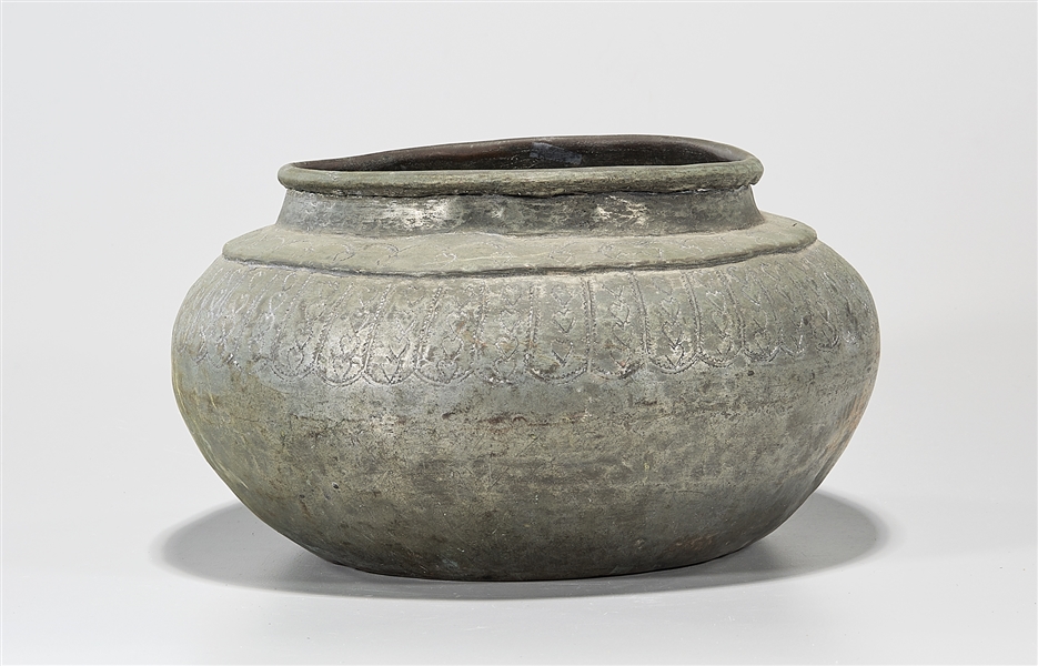 Incised metal archaistic bowl;