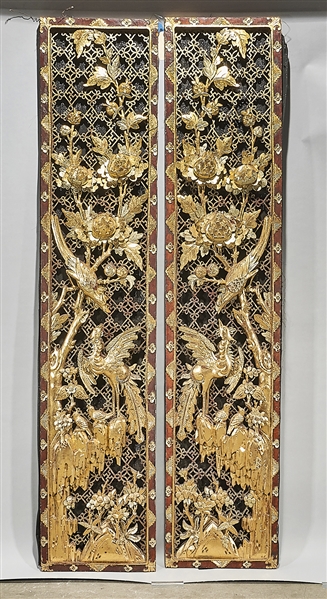 Two Chinese wood panels of openwork 2ae896