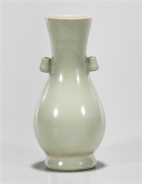 Chinese celadon glazed porcelain 2ae989