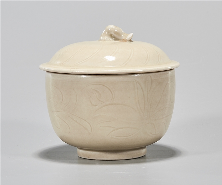 Chinese white glazed ceramic covered 2ae99d