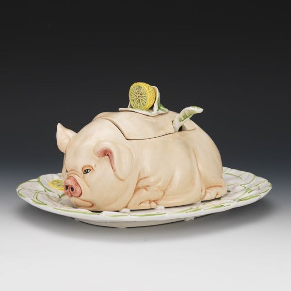 CERAMIC PIG AND LEMON SOUP TUREEN WITH