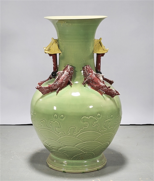 Large Chinese celadon glazed porcelain 2aeb05