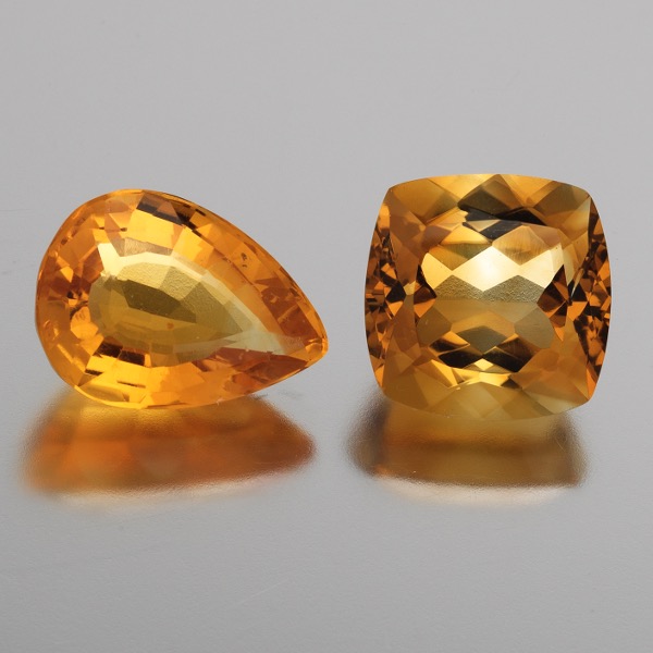 TWO UNMOUNTED 31 62 CT TOTAL CITRINE 2aeb74