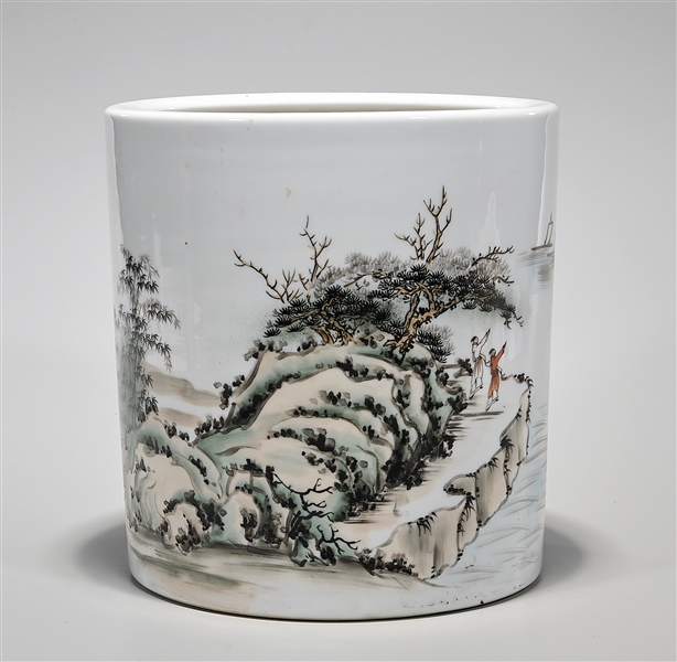 Large Chinese enameled porcelain