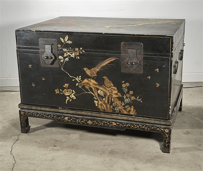 Large Chinese painted and lacquered
