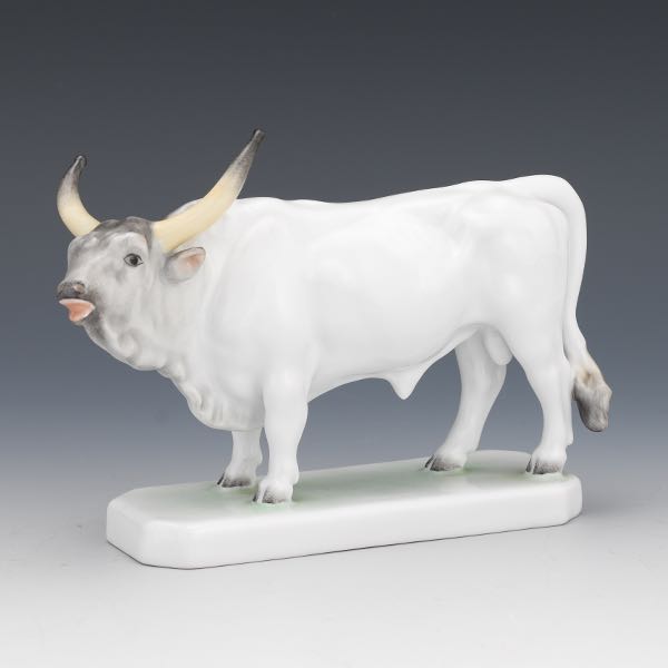 HEREND PORCELAIN OX 5" x 7" x 
