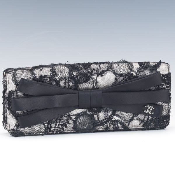 CHANEL BLACK LACE AND SATIN BOW 2aed03