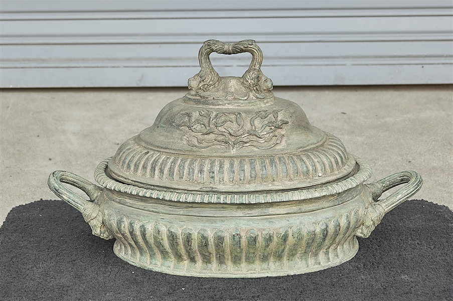 Chinese bronze covered basin with handles;