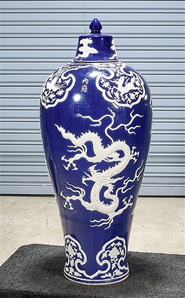 Tall Chinese blue glazed covered