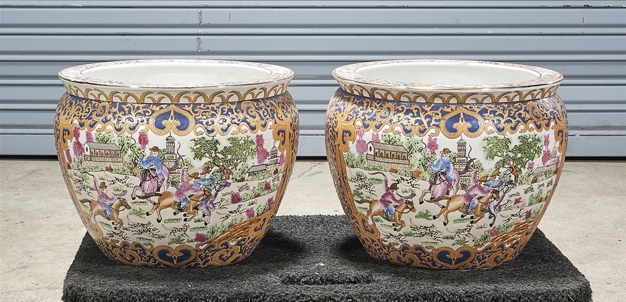 Pair of Chinese enameled porcelain 2aede8