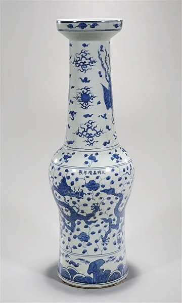 Chinese blue and white porcelain 2aee14