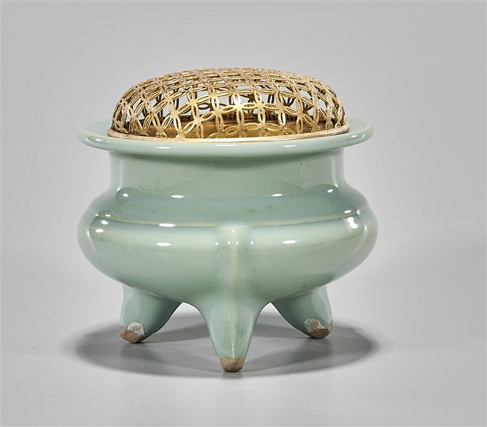 Chinese celadon glazed porcelain 2aee26