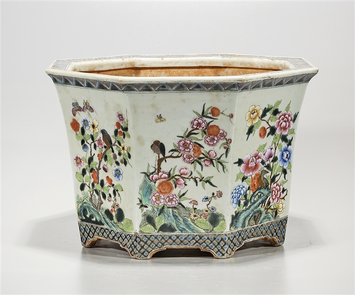 Chinese enameled porcelain octagonal