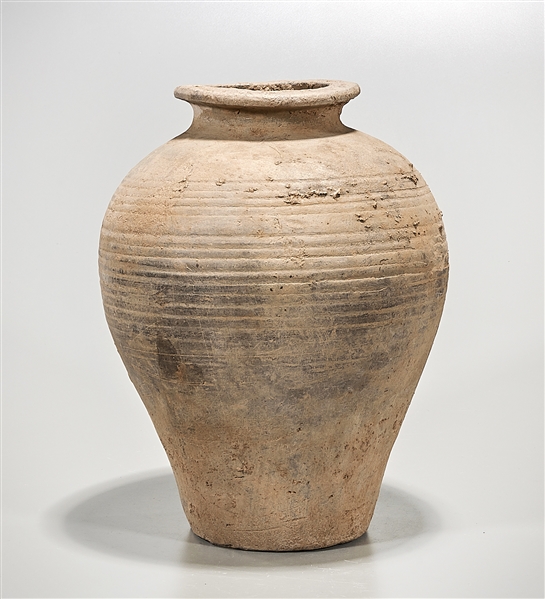 Chinese archaistic pottery vase;