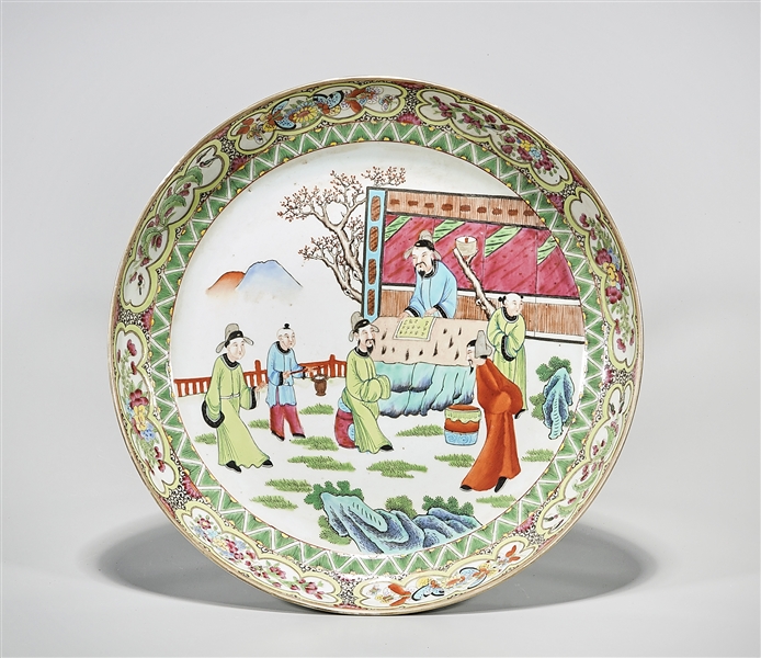 Chinese enameled porcelain charger;