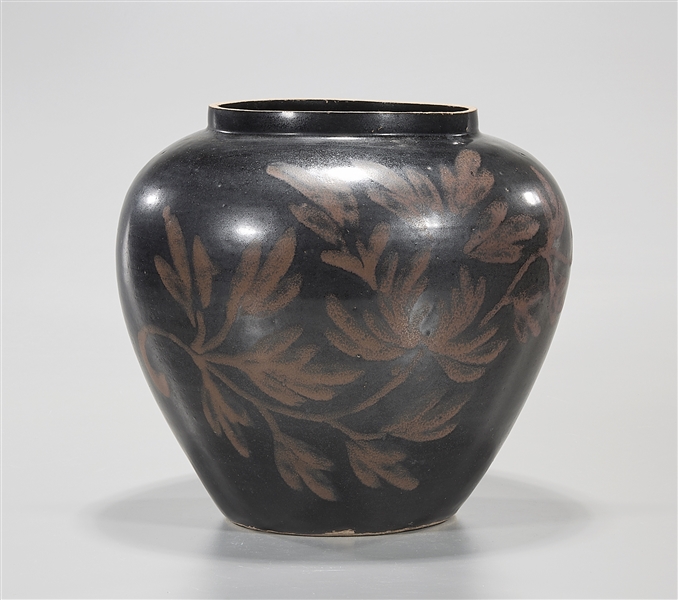 Chinese iron glazed ceramic jar  2aef71