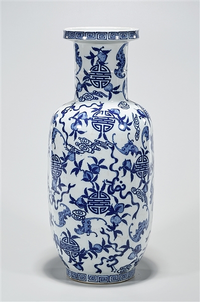 Chinese blue and white porcelain 2aefbf