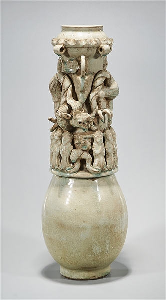 Chinese glazed vase with molded 2aefc1