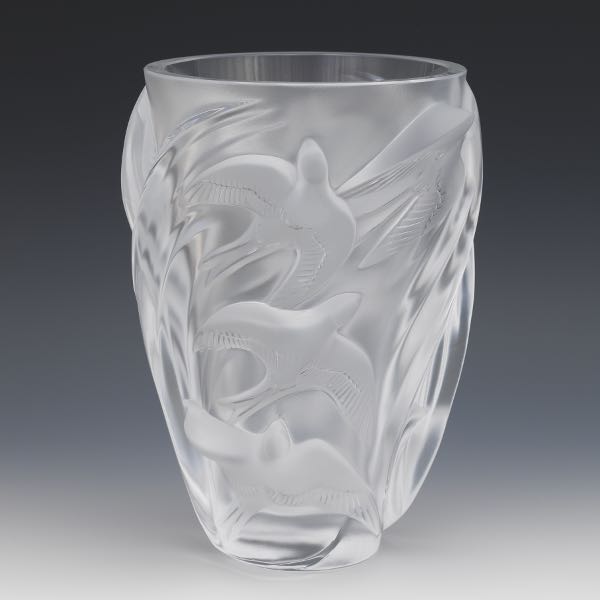 LALIQUE CLEAR AND FROSTED GLASS 2af017