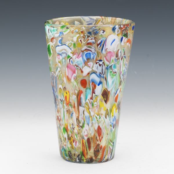 AN ITALIAN MURANO MILLEFIORI GLASS 2b1873