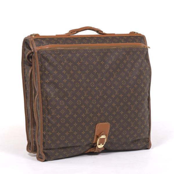 LOUIS VUITTON FRENCH COMPANY MONOGRAM 2b18cb