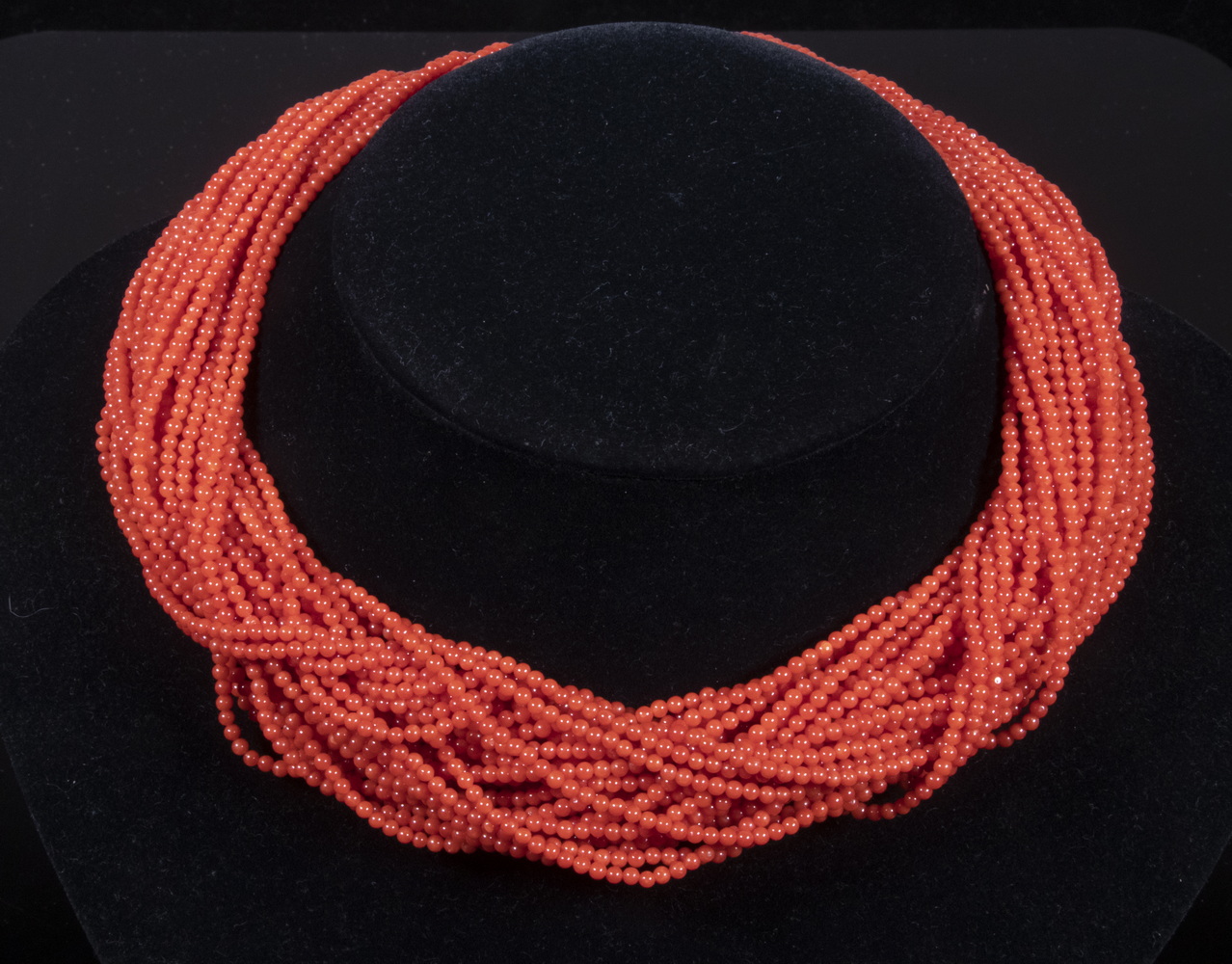 ITALIAN RED CORAL NECKLACE Finely