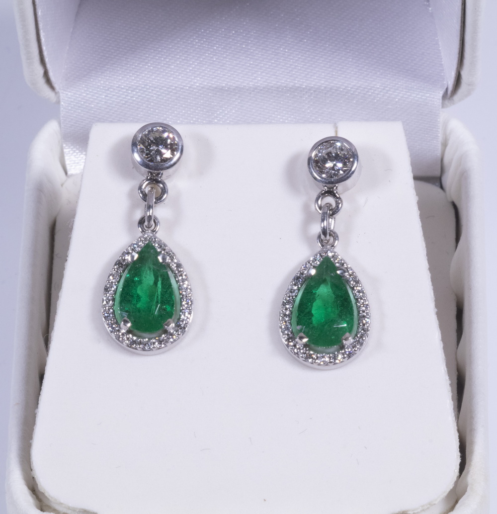 14K WHITE GOLD AND EMERALD DROP