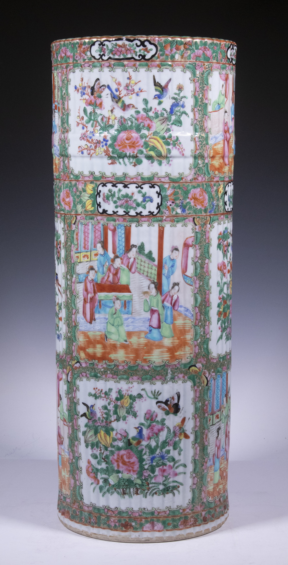 CHINESE PORCELAIN UMBRELLA STAND 2b1b27