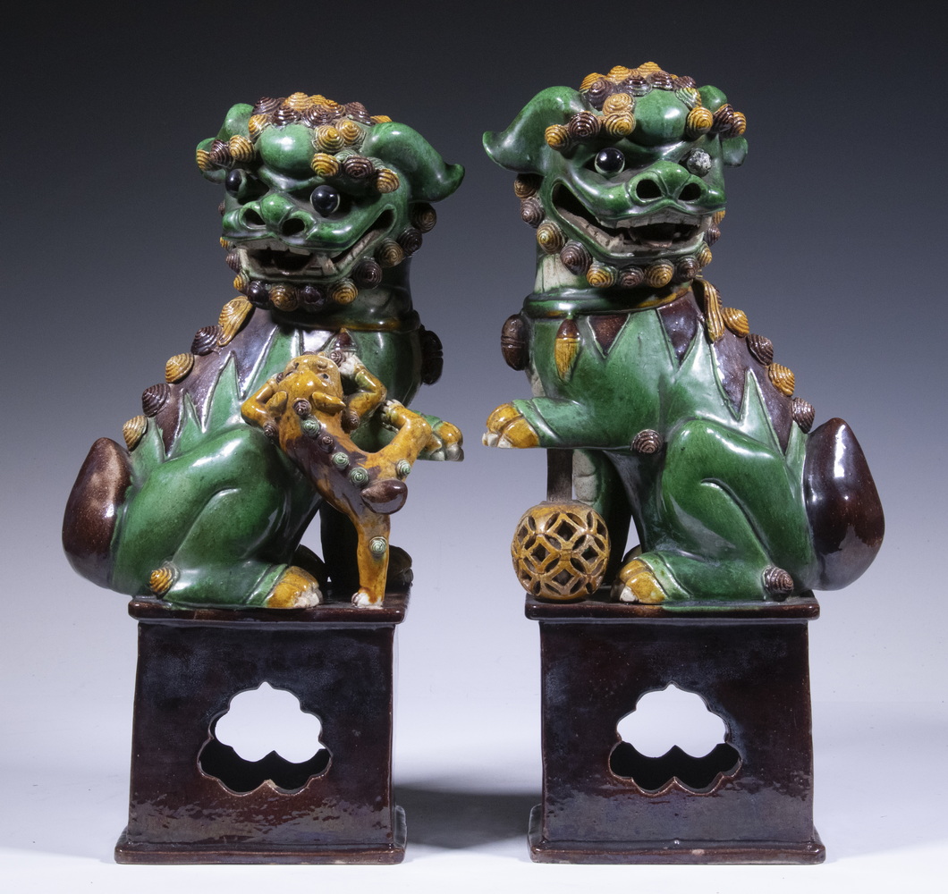 PR CHINESE CERAMIC FOO DOGS Matched