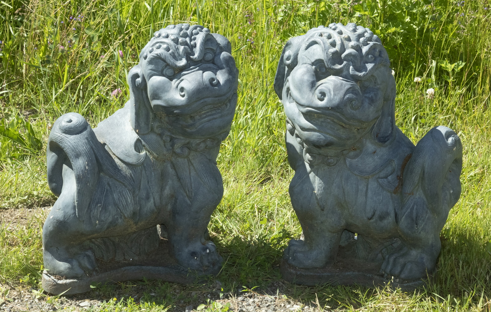 PR GARDEN FOO DOG FIGURES Pair 2b1c0c