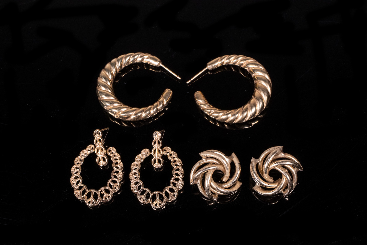  3 PRS GOLD EARRINGS Assorted 2b1c82