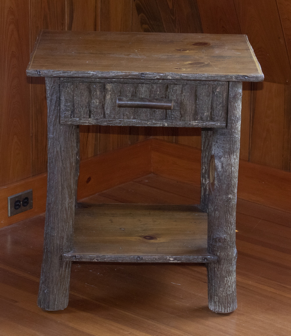 ADIRONDACK SINGLE DRAWER STAND 2b1cc9