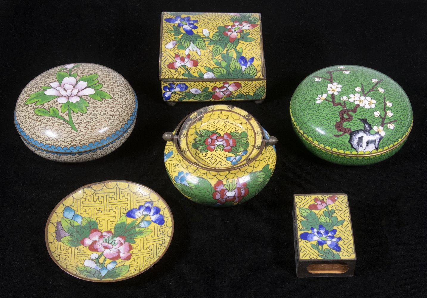 CHINESE CLOISONNE COLLECTION (6)