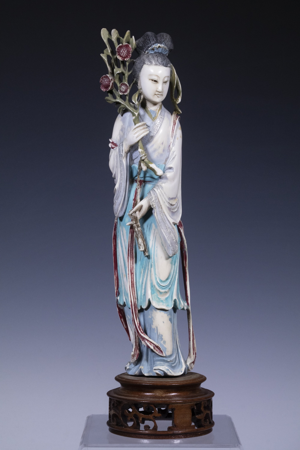 JAPANESE PAINTED IVORY FIGURE Bijin ga 2b1d1c