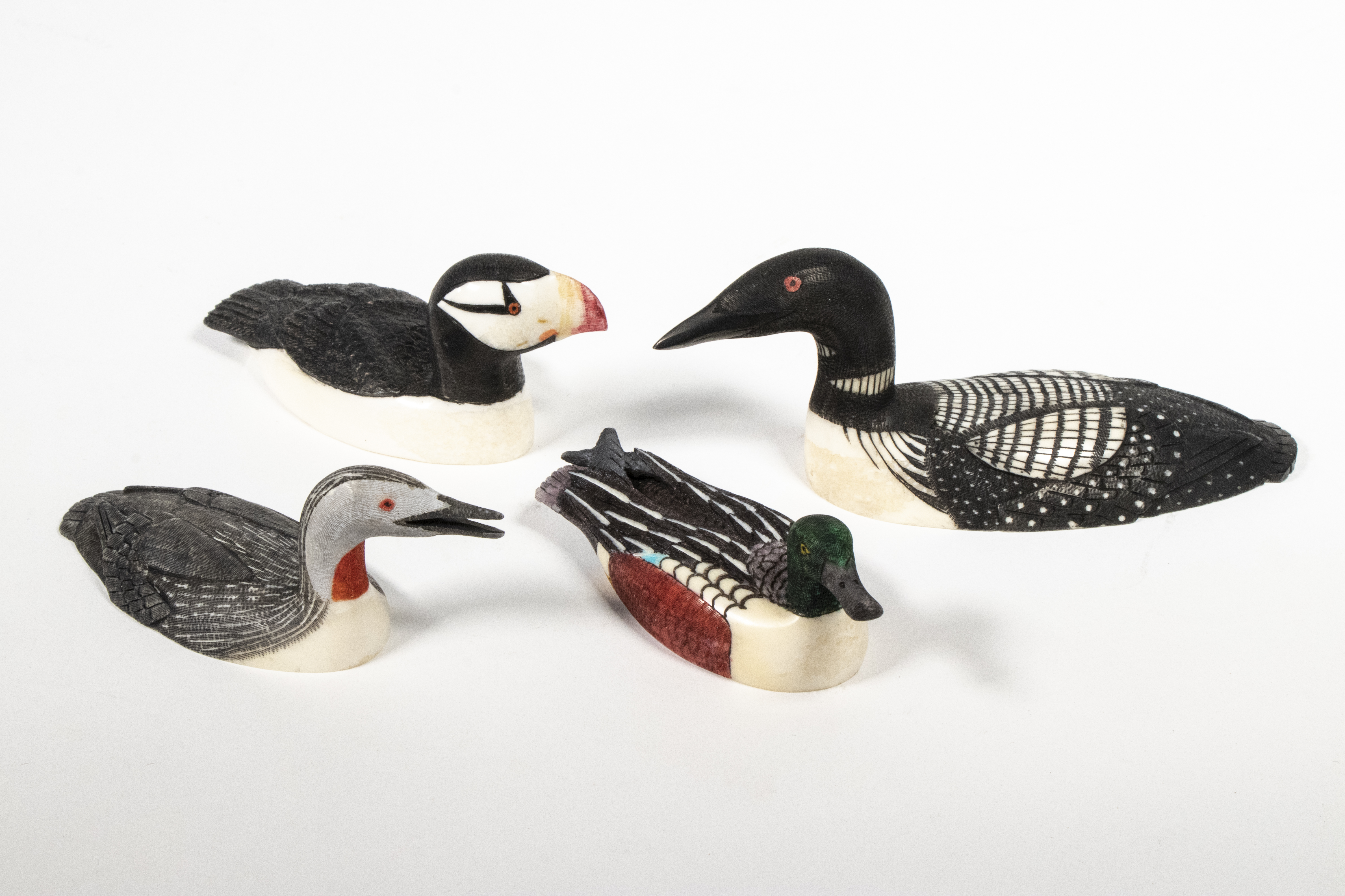  4 INUIT BIRD SCULPTURES BY LARRY  2b1d6f