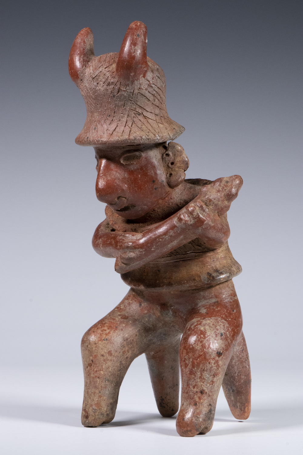 RED BURNISHED CLAY BURIAL EFFIGY