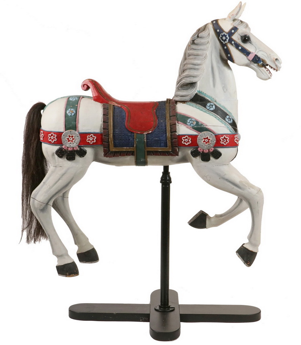 CAROUSEL HORSE Early 20th c. Carved